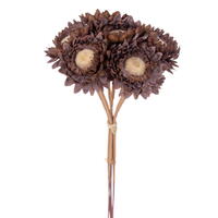 Vickerman 7" Artificial Daisy Stem, 6 per Bundle