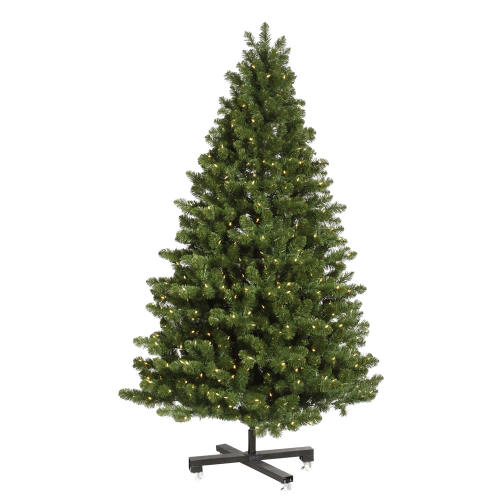 Vickerman Grand Teton Medium Artificial Christmas Tree