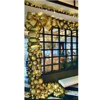 Golden Holiday Glitz