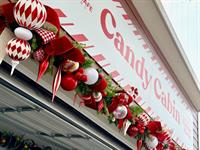 Candy Cabin-Holiday Market 